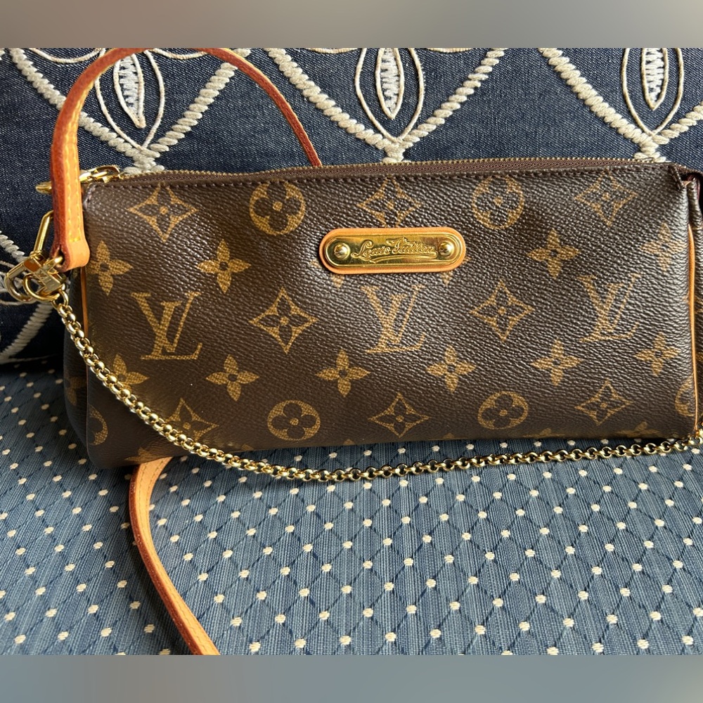 Louis Vuitton Eva